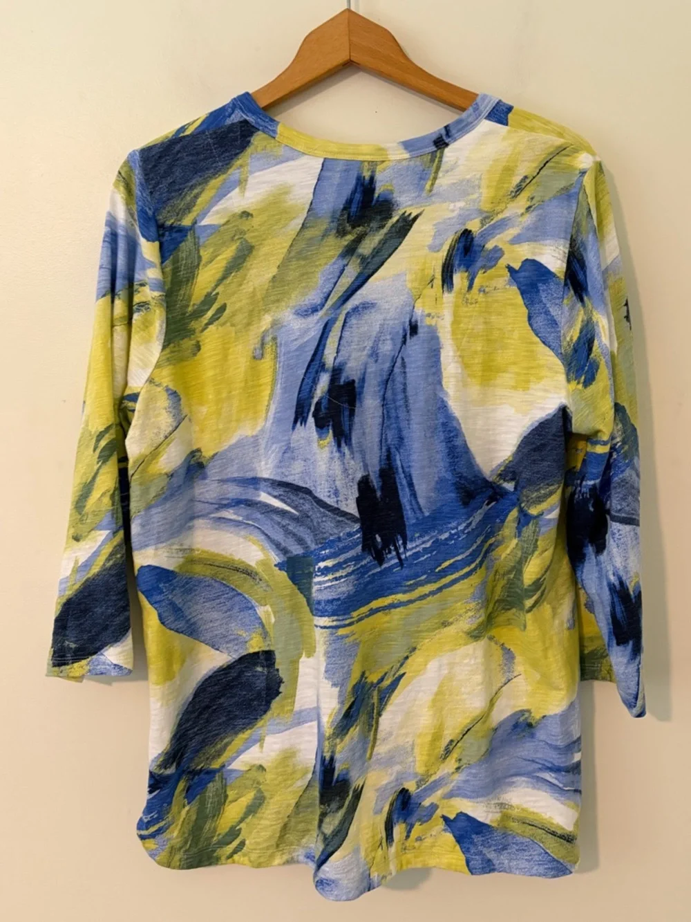 Chico's Watercolor Slub Scoop Neck Tee Luxuriously Top Soft Blue Yellow Sz 3 /XL - Picture 5 of 13